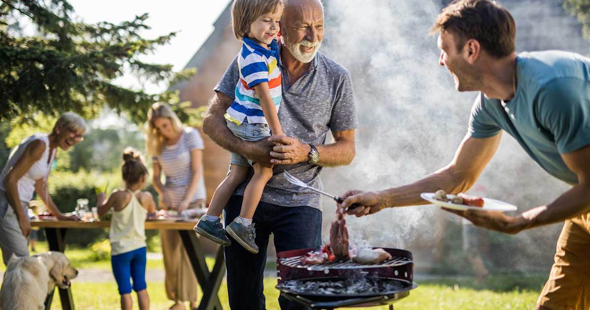 BBQrooster schoonmaken Barbecue schoonmaken Edet