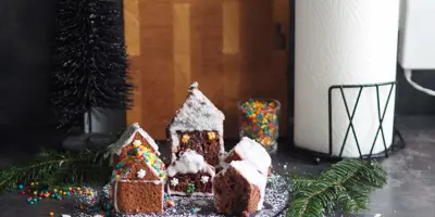 Kersthuisjes van chocoladebrownies