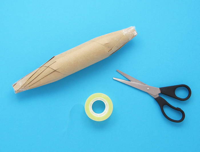 Papier maché maken | Hoe maak je een papier maché krokodil - Edet