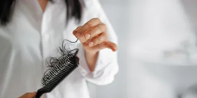 Zo goed als nieuw: je haarborstel schoonmaken