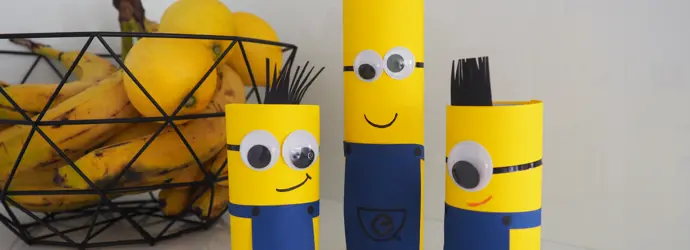 Minionfiguren uit lege Edet-keukenrollen
